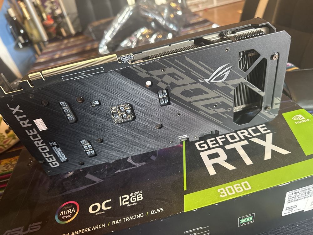 Geforce RTX 360 12 GB GDDR6 OC Edition ASUS | Kaufen auf Ricardo