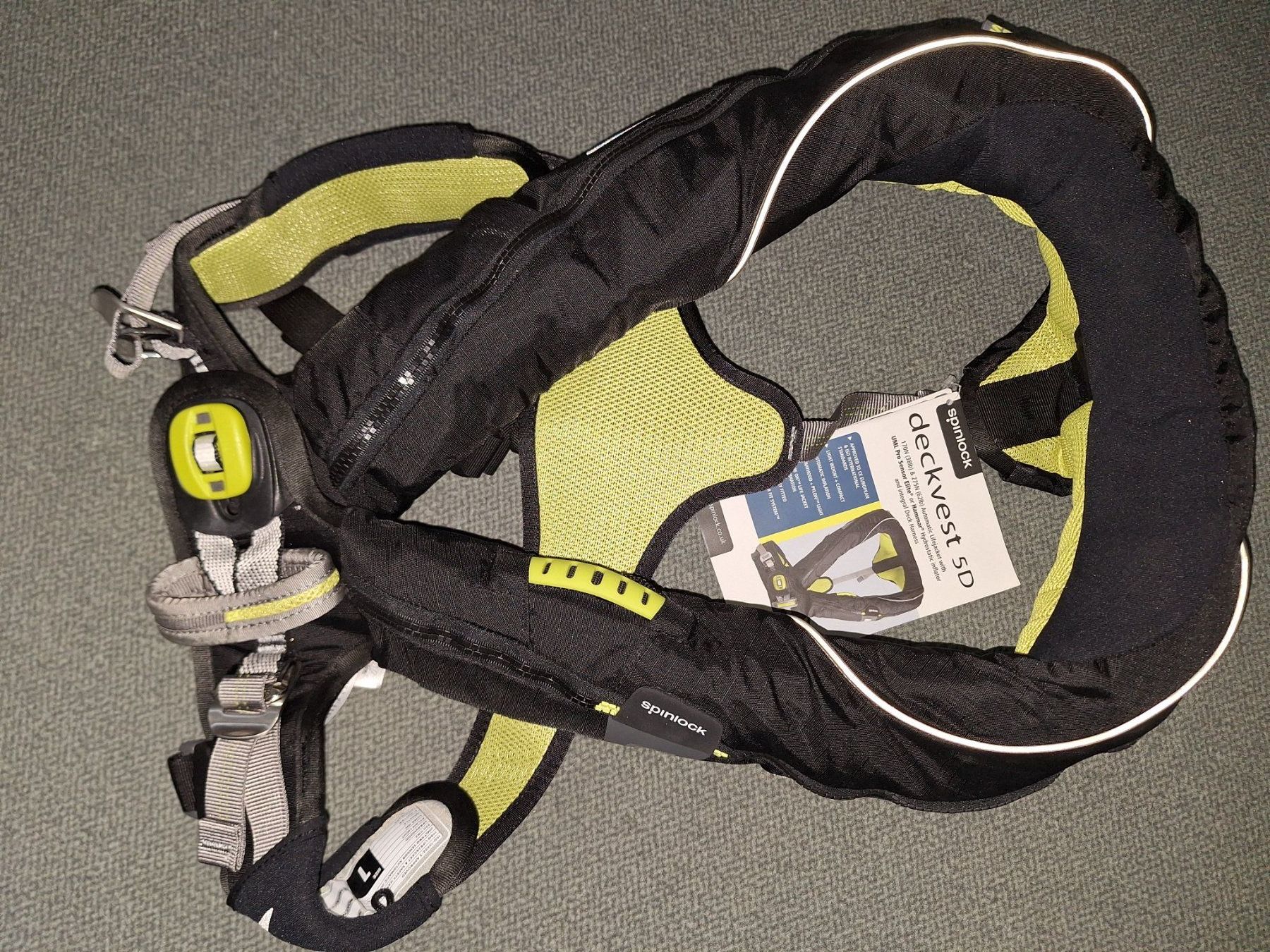 Schwimmwesten: Spinlock deckvest 5D automatische Rettungsweste schwarz NEU – Neu und originalverpackt aus Zürich von Baer21