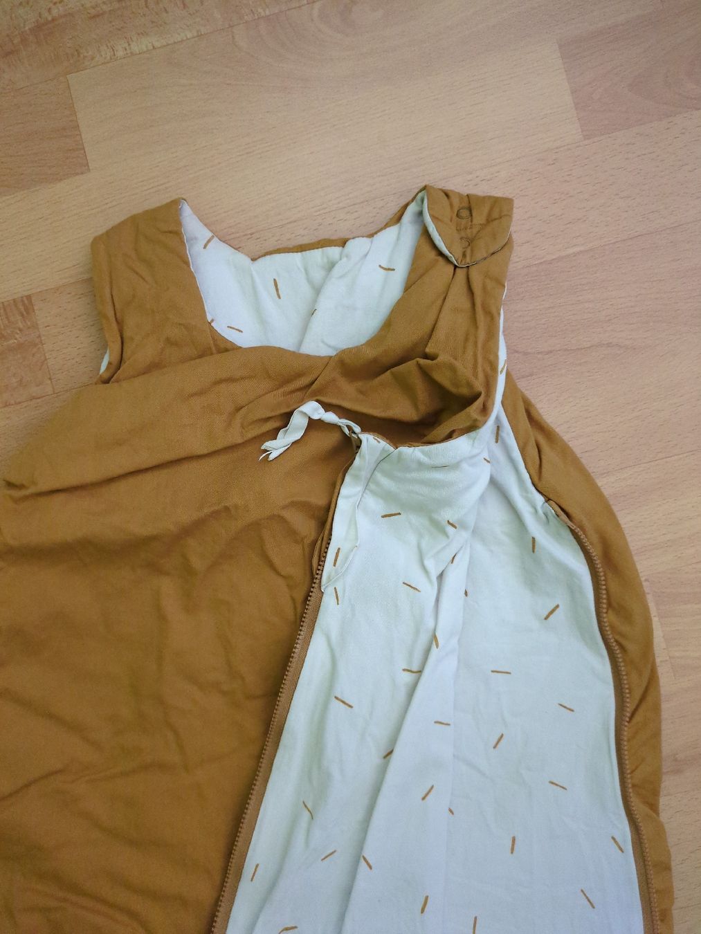Sacchi a pelo: wende Babyschlafsack ockerfarben mit Muster – Usato da Adlikon b. Andelfingen venduto da IlonaSp 1