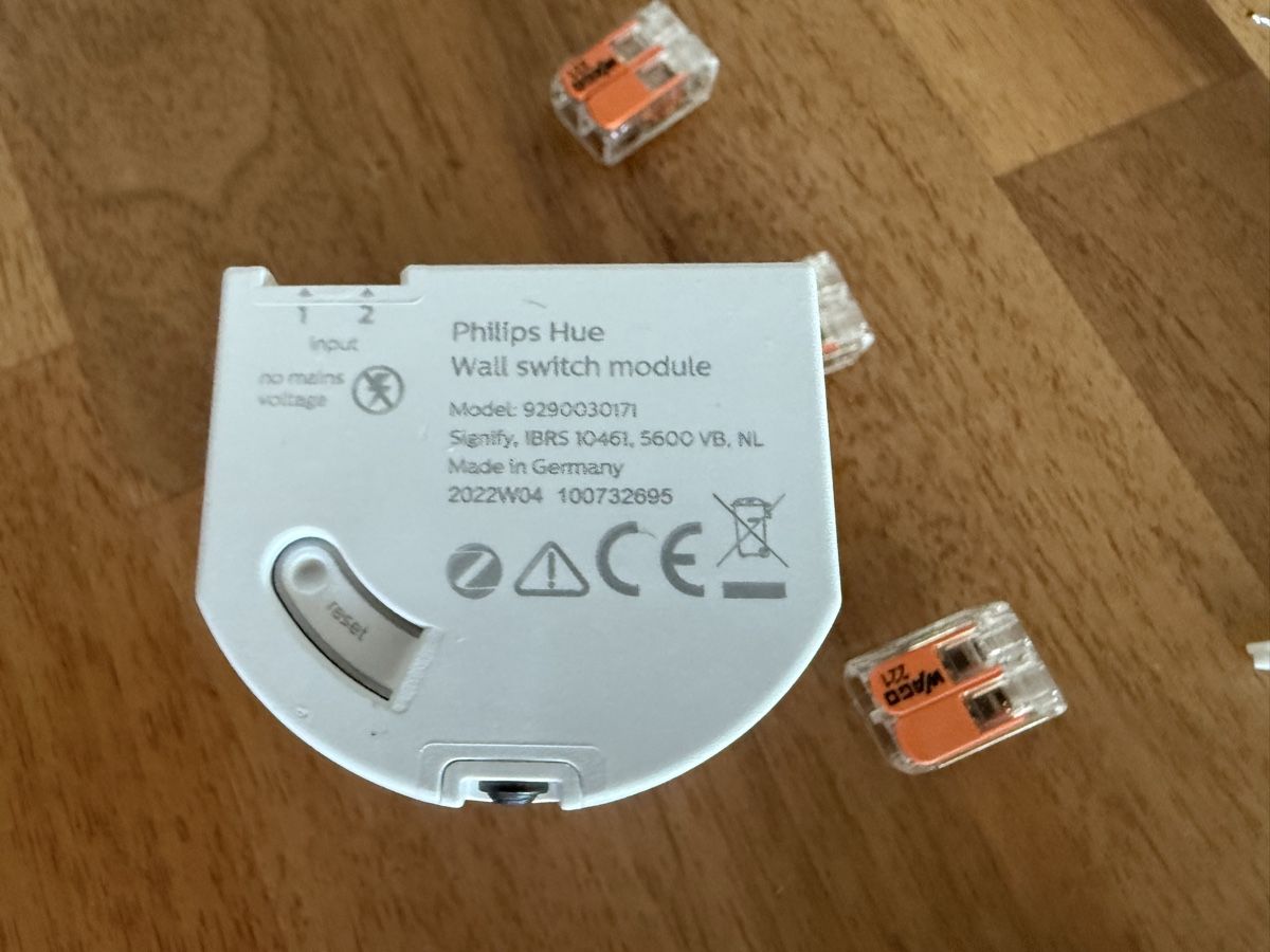 Philips Schalter: Philips hue wall switch module – Gebraucht aus Sirnach von Goforit2001 1