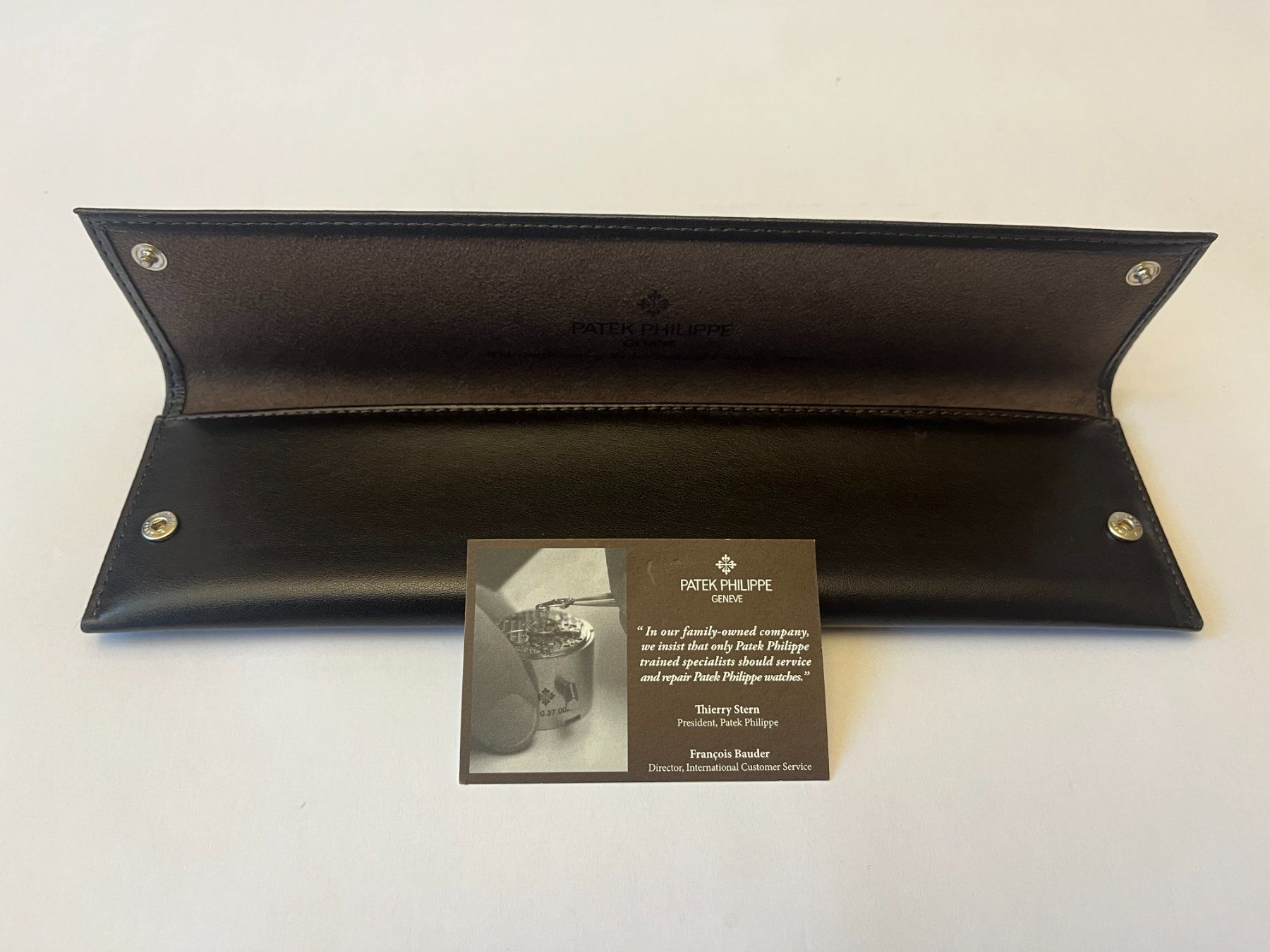 Patek Philippe Scatole porta orologi: Patek Philippe Reiseetui Leder Braun – Nuovo e nell'imballaggio originale da Winkel venduto da chschn97 3