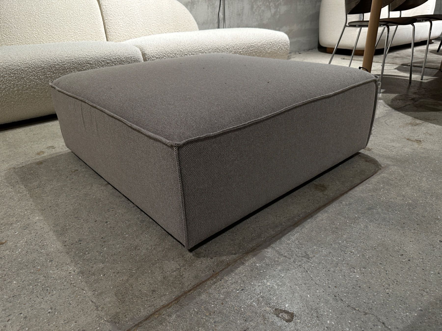 Sofacompany Sgabelli: Daphne Fusshocker XL -  Sofacompany – Usato da Bern venduto da Sofa_Company_Bern 2