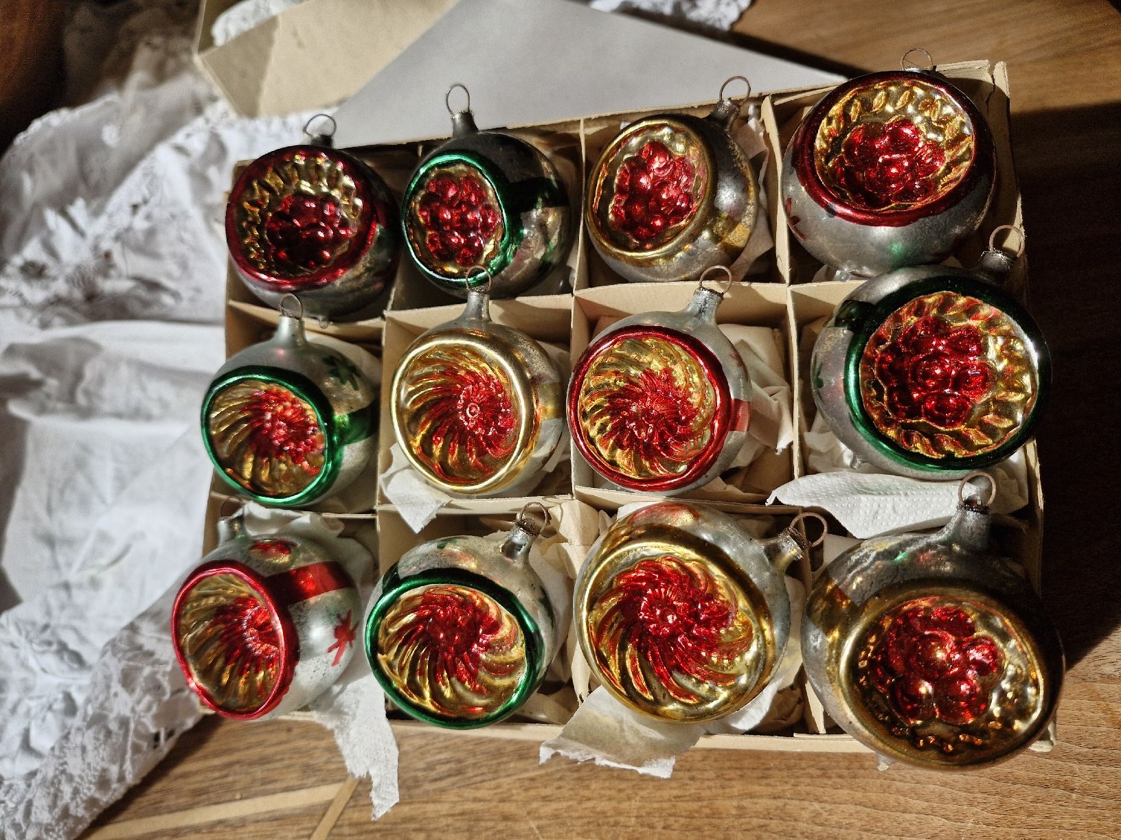 Toutes les décorations: antiker Christbaumschmuck  – D'occasion à Guarda par rue_bpd7