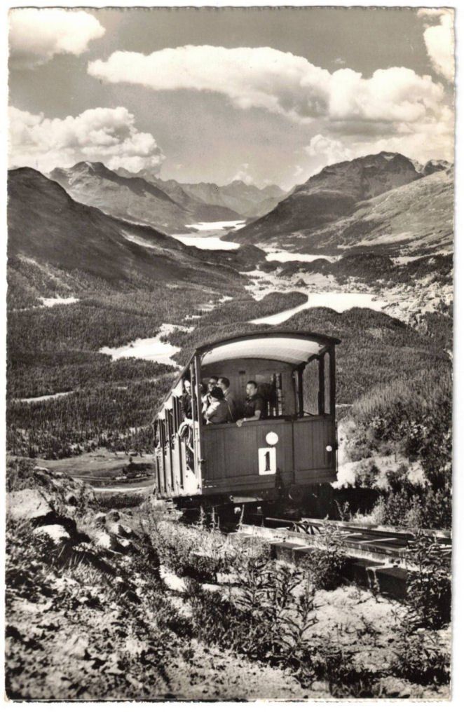 Cartoline postali: St. Moritz - Standseilbahn Muottas Muragl – Usato da Binningen venduto da Mountainrider