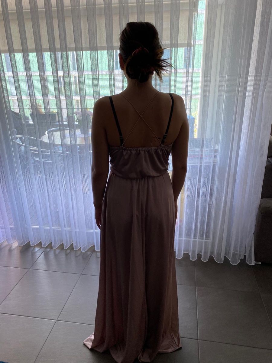 Robes: Rosa Abendkleid – D'occasion à Zug par azr_gst2 2