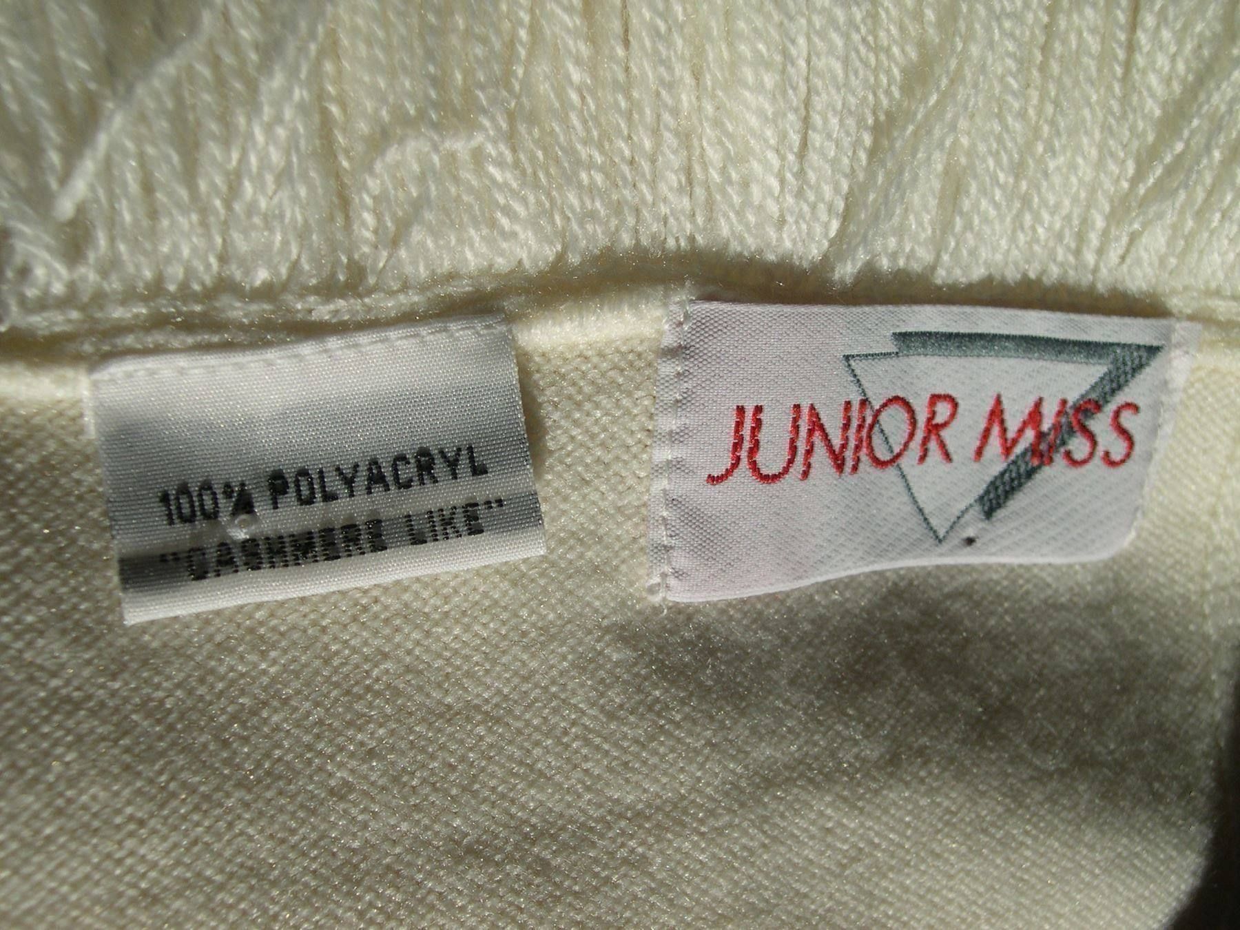 Foulard & Sciarpe: SCHAL "Junior Miss" Beige/ Sehr weich – Nuovo (secondo la descrizione) da Thun venduto da Catfriends 1