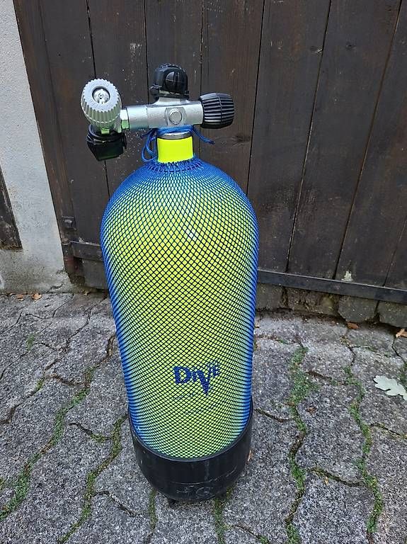 Tauchflaschen: Tauchflasche – Gebraucht aus Muri AG von Eichhofman