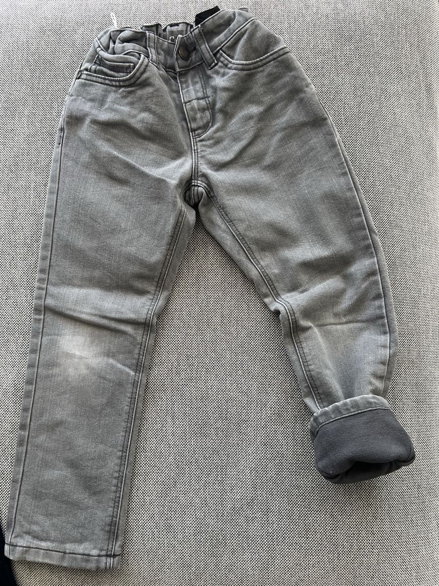 C&A Pantalons: Pantalon doublé 116 – D'occasion à Sion par jerermy1911 1