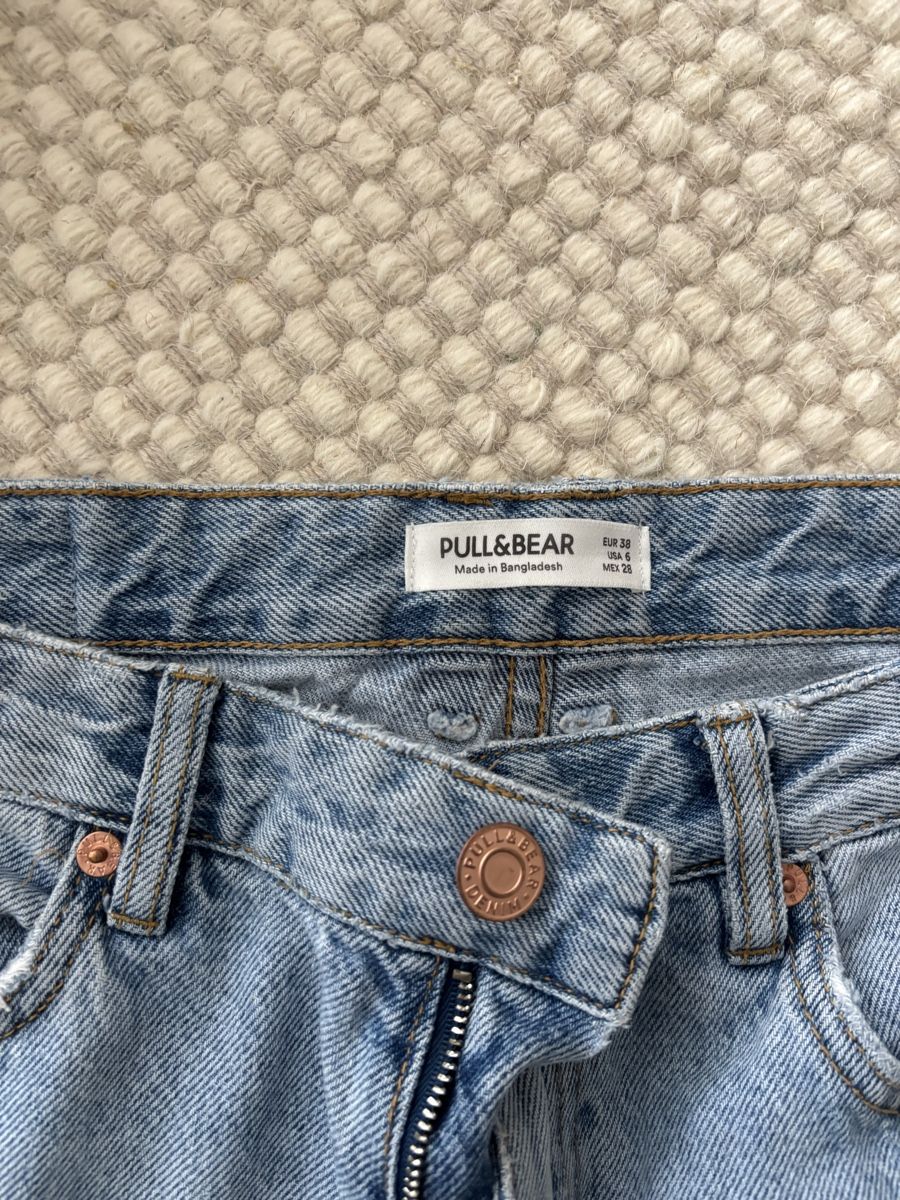 Pull&Bear Jeans: Blue Jeans – Usato da Winterthur venduto da leimaj 1