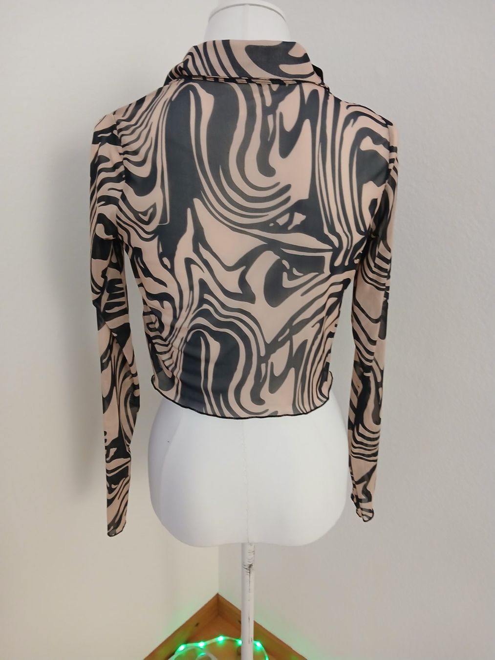 Camicette: Trendige Braun Bluse  Muster Gr. S – Nuovo e nell'imballaggio originale da Glattbrugg venduto da hap_8w8v 2