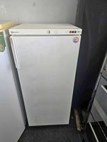 Bauknecht 150L Tiefkühlschrank mit 5 schubladen 