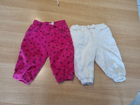 2 Hosen Baby Mädchen Grösse 62 /68 
