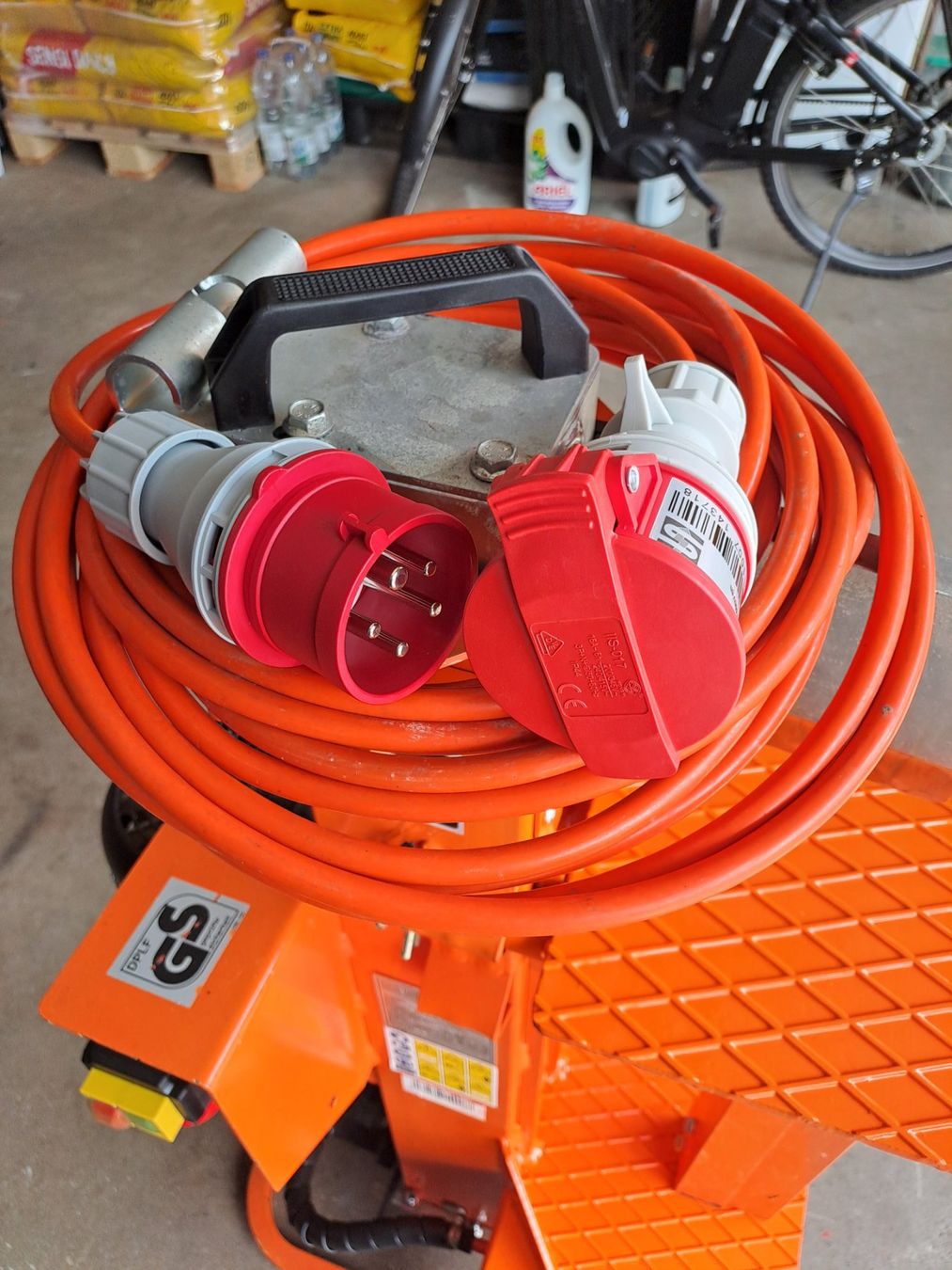 Tutte le macchine: Holzspalter Husqvarna 6 Ton – Usato da Grossdietwil venduto da Appaloosa 5