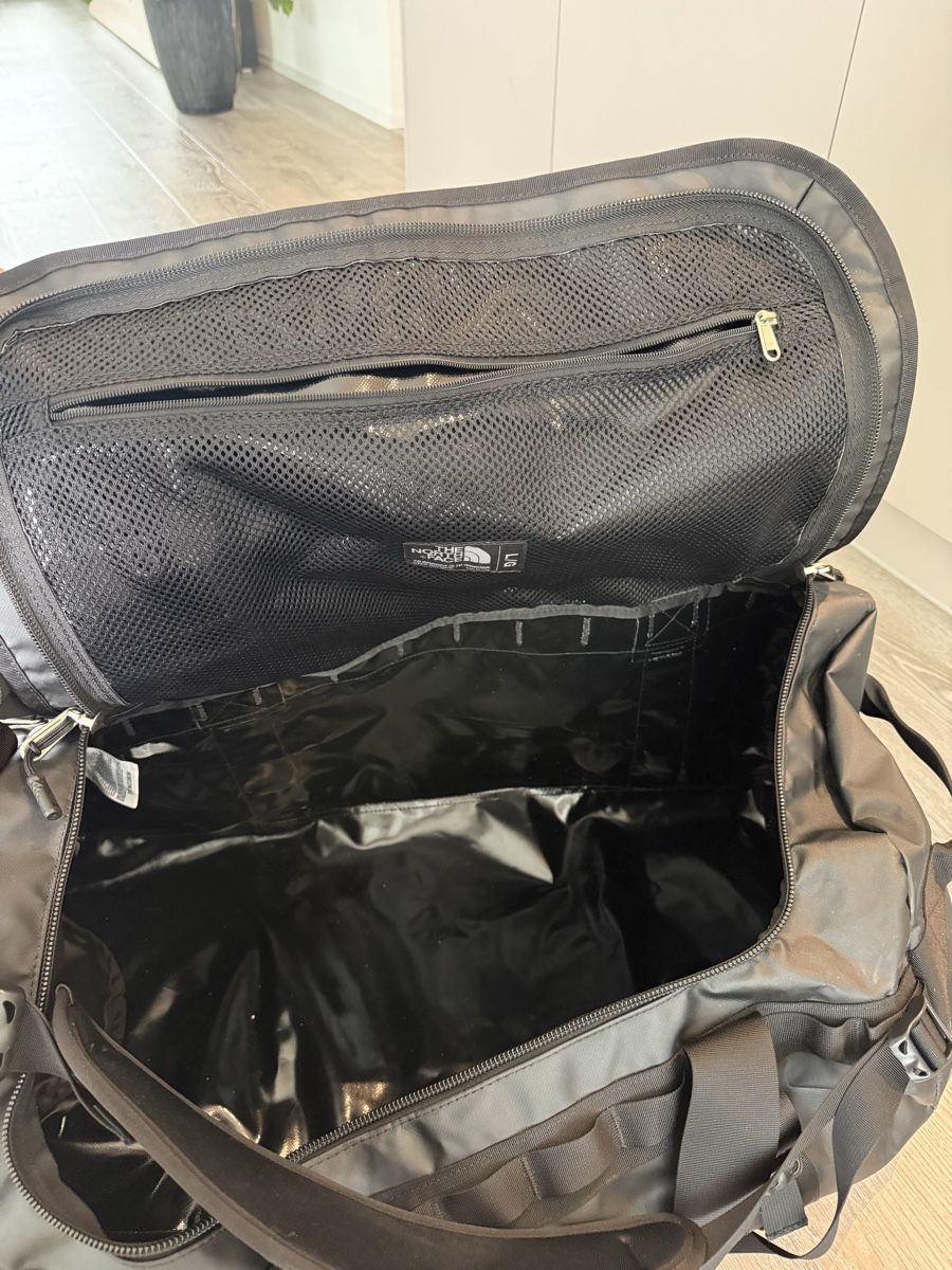 North Face Taschen: The North Face Duffle Bag L – Gebraucht aus Frauenfeld von sha_jyc6 6