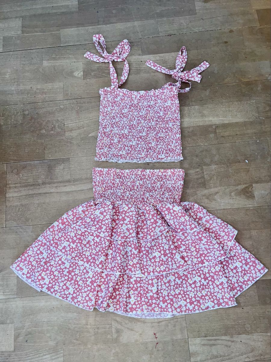 Vestiti: Sommerkleid Set Blumenmuster – Usato da Stäfa venduto da jo1735
