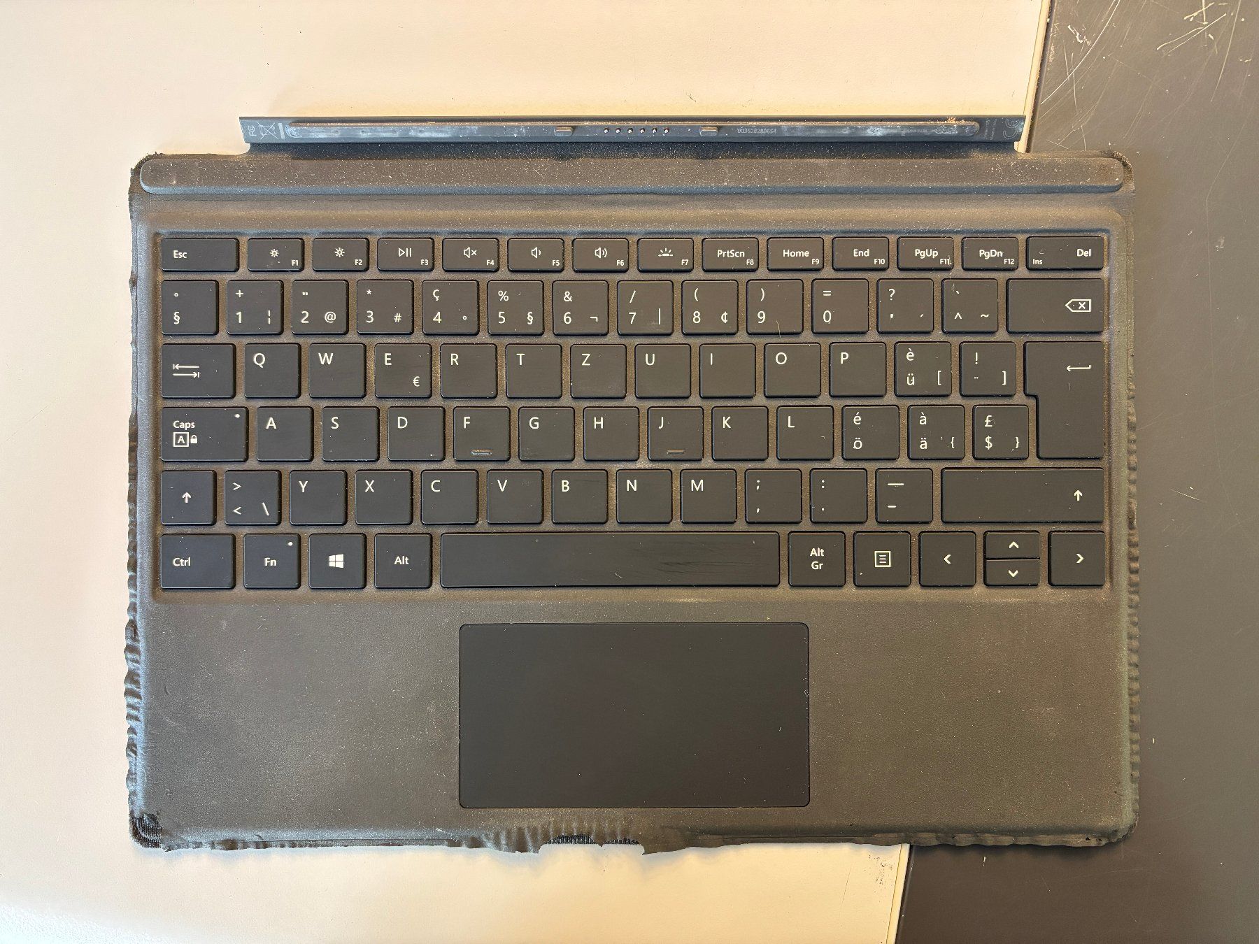 Microsoft Notebooks: Surface Pro 5th Gen – Gebraucht aus Wettingen von cafuda 3