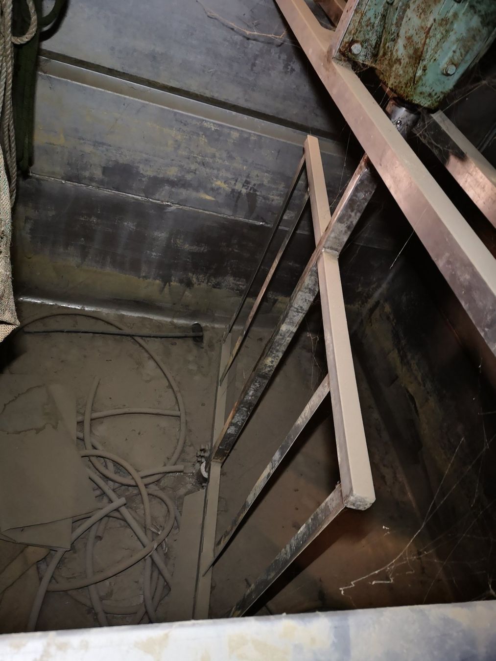 Alle Maschinen: Silo – Gebraucht aus Doppleschwand von gt1999