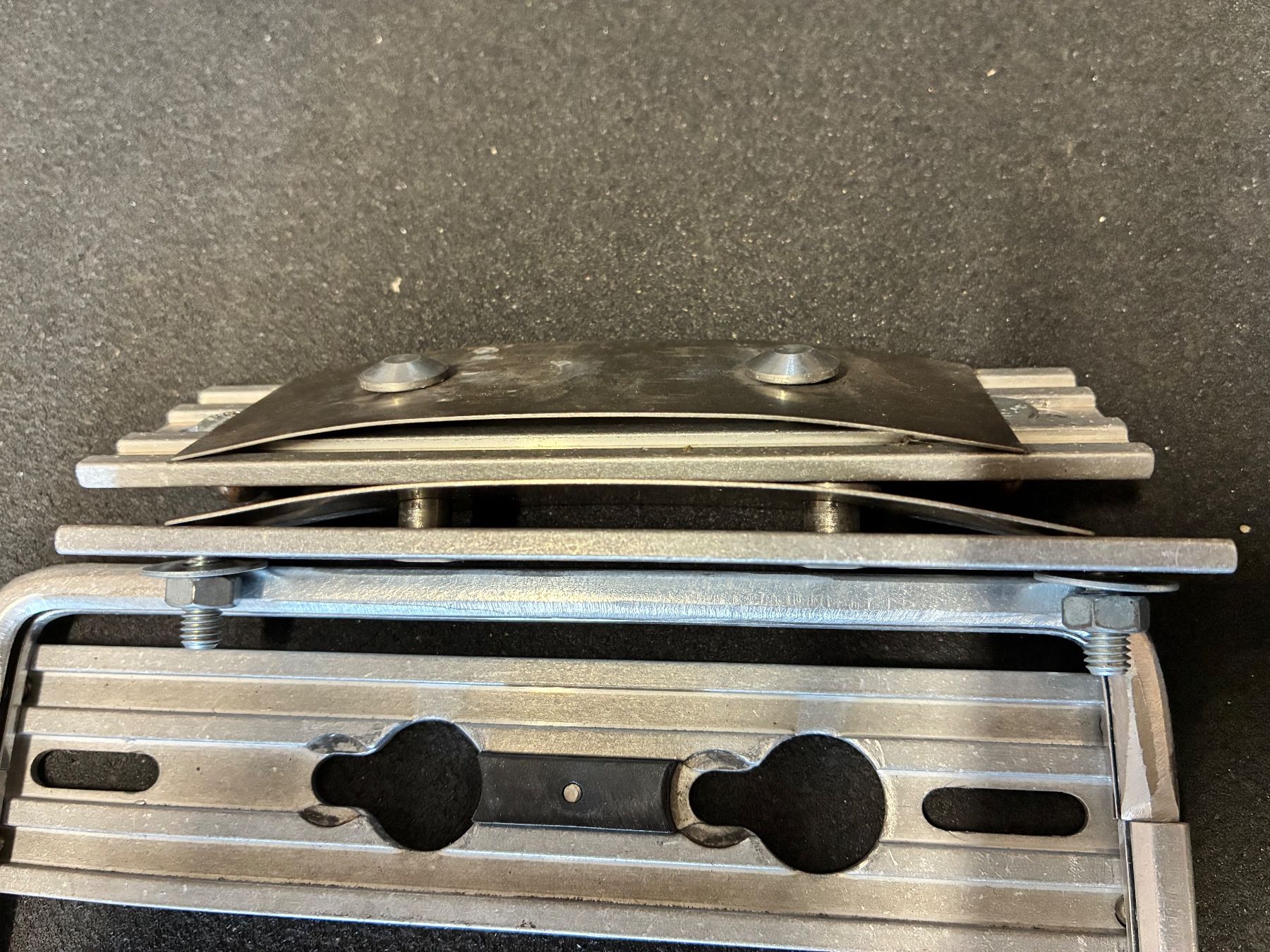 Supporti a parete: Nummerrahmen, Wechselhalter, Motorrad – Usato da Horw venduto da adler65 2