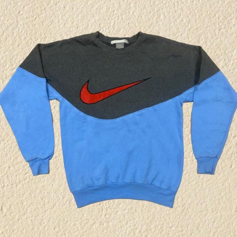 Nike Maglioni & Felpe: Reworked Nike sweater – Usato da St. Gallen venduto da sourced_limited
