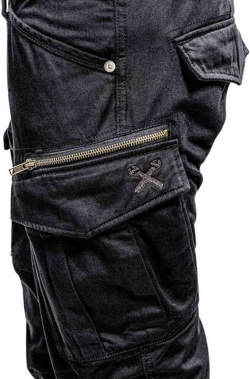 Pantaloni Moto John Doe Stroker Cargo XTM – Realizzati Con Kevlar DuPont, Traspiranti E Impermeabili. Pantaloni Cargo Con Protezioni Inseribili (ginocchia E Fianchi). Vestibilità Comoda Per Lunghe Escursioni.