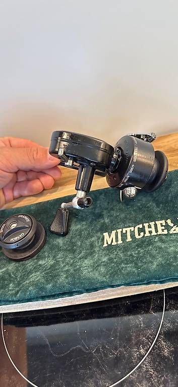 Tamburi & Mulinelli: Mitchell 308A  2 Graphit/Carbon-Spulen + Originaltasche – Usato da Mogelsberg venduto da nor_6kqz 3