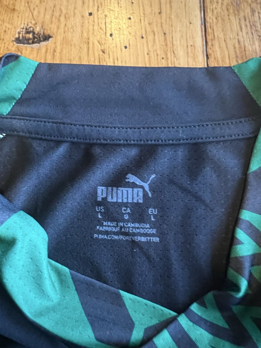 Puma Canottiere & Pantaloni: Mönchengladbach Einlauftrikot – Usato da Neuendorf venduto da Raphi.B4 1