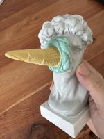 Büste - witziges Sujet mintgrünes Glace im Gesicht