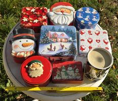 8 Weihnachts-Blechdosen verschieden gebraucht gut erhalten