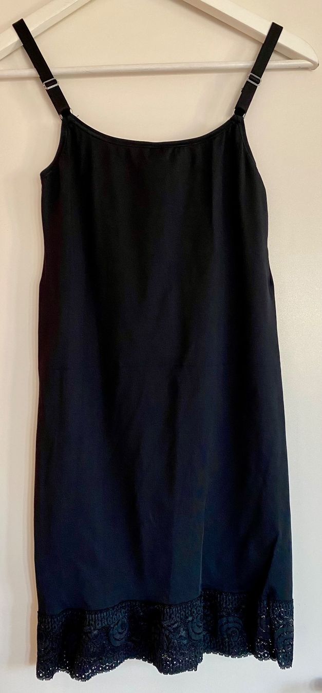 Ellen Amber Altra biancheria intima: Schwarzes Unterkleid mit Spitze - Shapewear – Usato da Zürich venduto da Maria2021 1