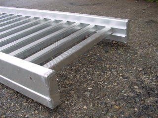 Altre attrezzature per stalle: Mistrampe 6m aus Aluminium- Schweizer-Fabrikat – Nuovo (secondo la descrizione) da Madiswil venduto da Enidi 2