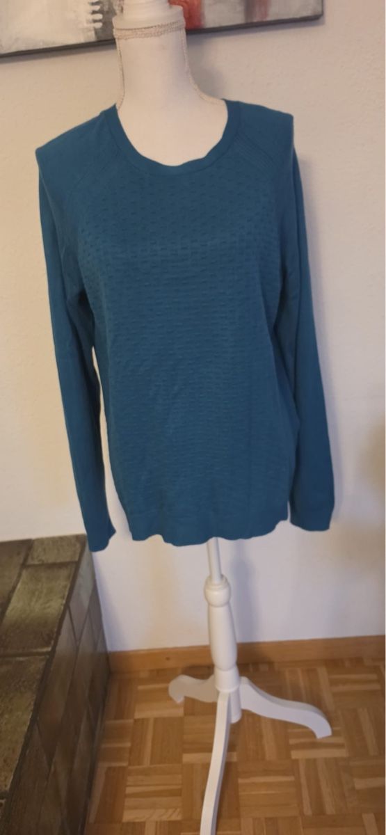 Pulls & Sweat-shirts: Damen Pullover per una petrol Gr. 42 neuwertig – D'occasion à St. Gallen par mania03