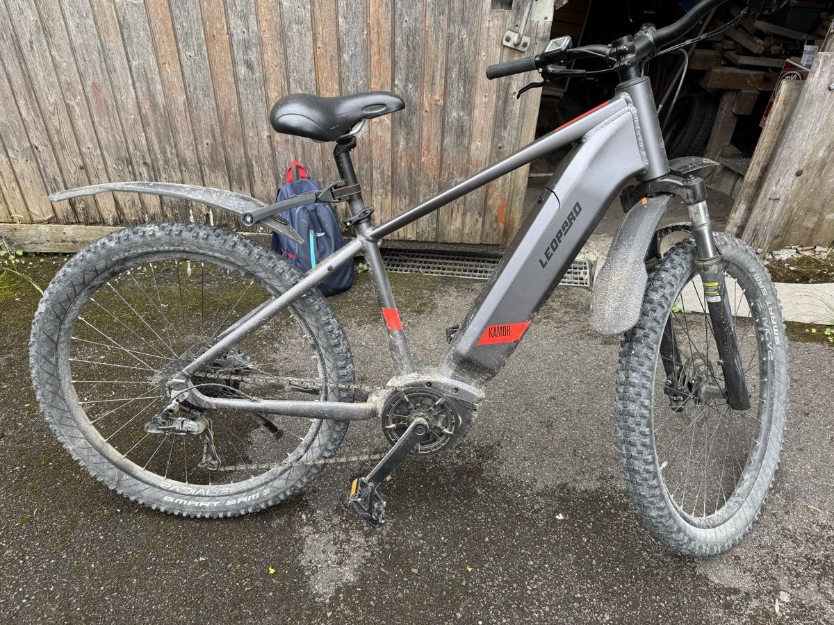 Leopard Biciclette: E-Mountainbike Leopard Kamor AP400 – Usato da Rorbas venduto da zsoltar 1