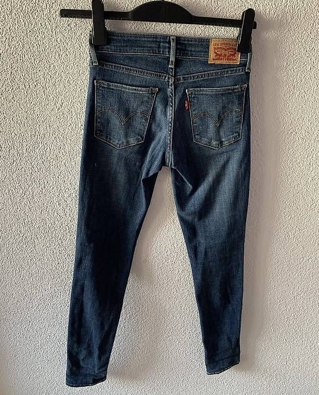 Jeans: Levis Jeans – D'occasion à Wahlen b. Laufen par Jeanine_T 2