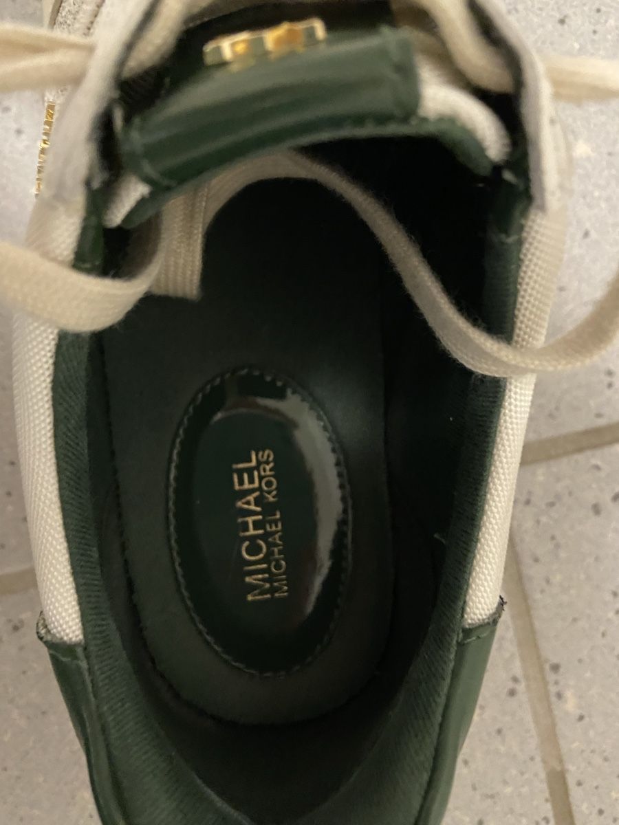 Michael Kors Chaussures femmes: Michael Kors Sneaker / Schuh – D'occasion à Aesch BL par comven 9