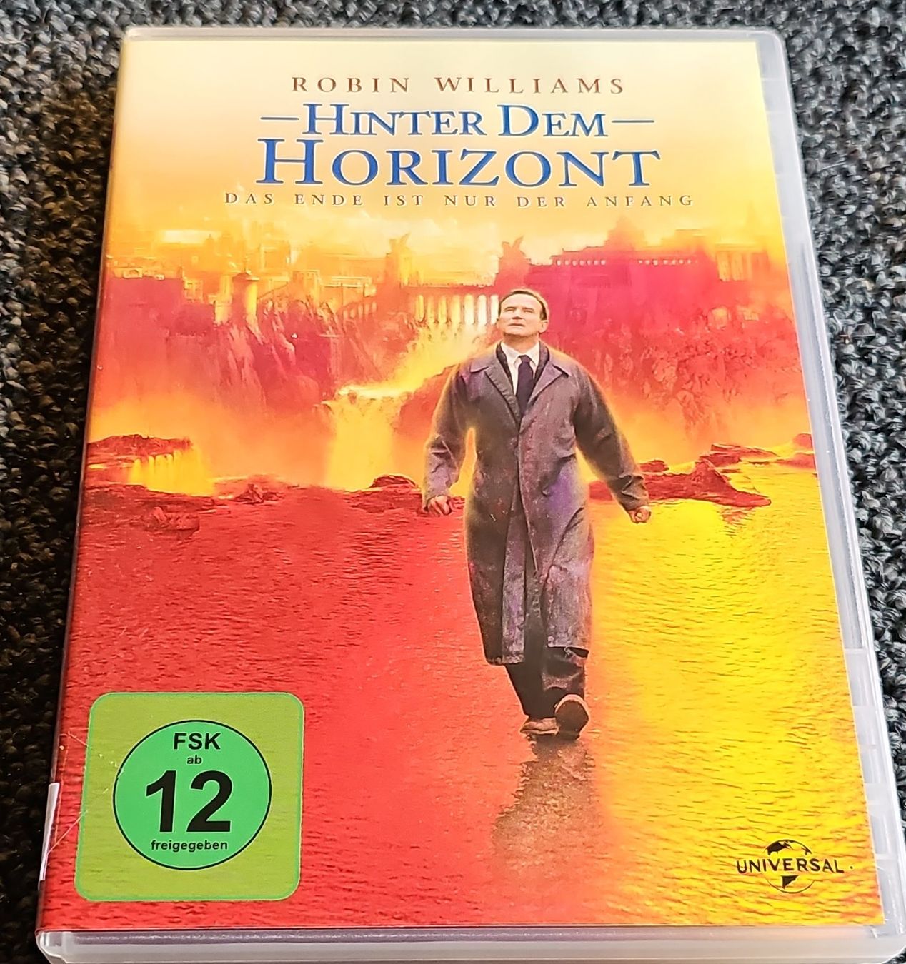 Tutti i DVDs: DVD: Hinter dem Horizont (20167) – Usato da Ruswil venduto da jan_bxl5