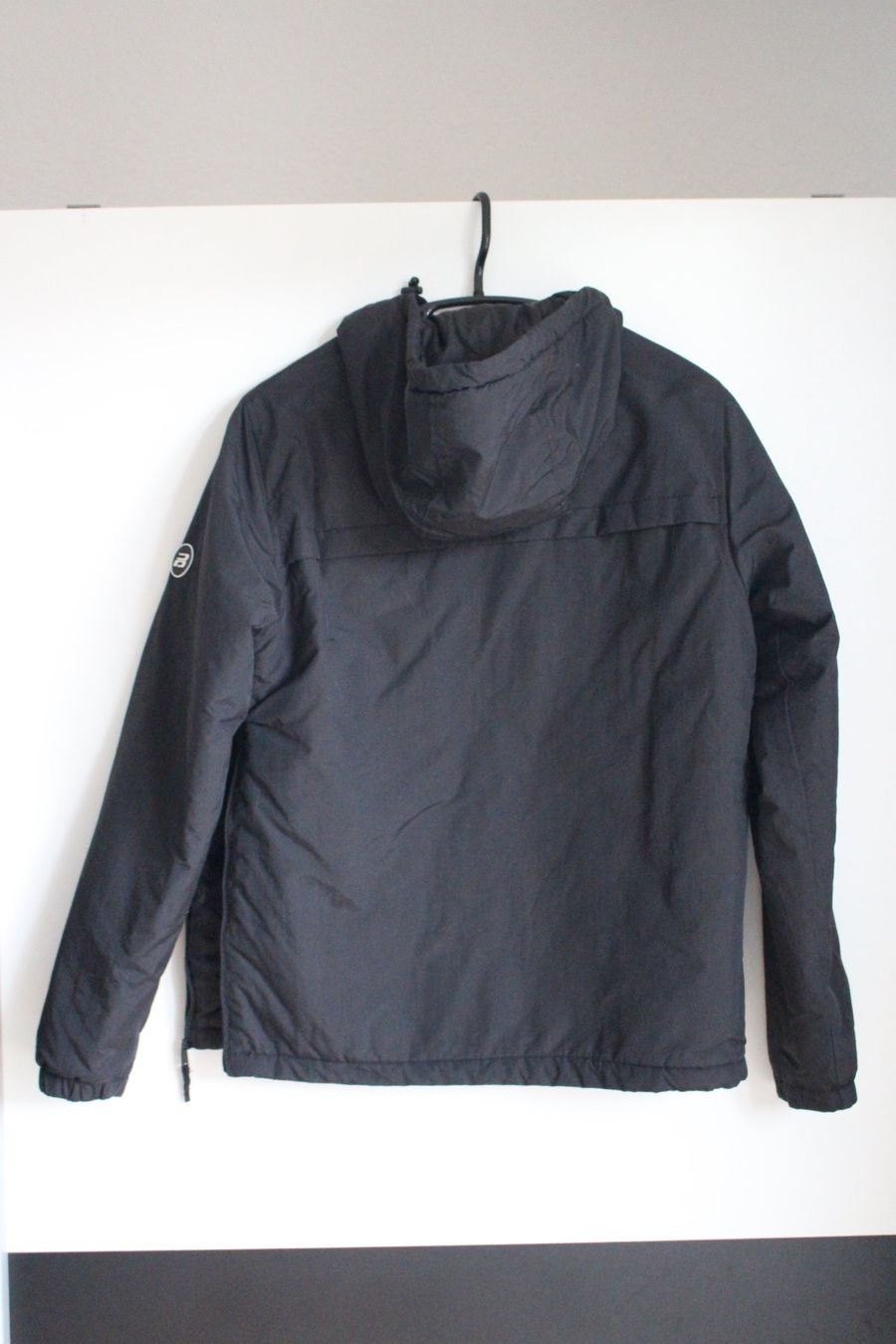 Pull&Bear Giacche: Veste noire à capuche PULL&BEAR taille S – Usato da Courroux venduto da sv235 1