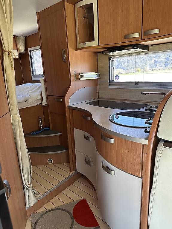 Veicoli da campeggio: À vendre camping car Pilote – Usato da Noville venduto da dodomanu 2
