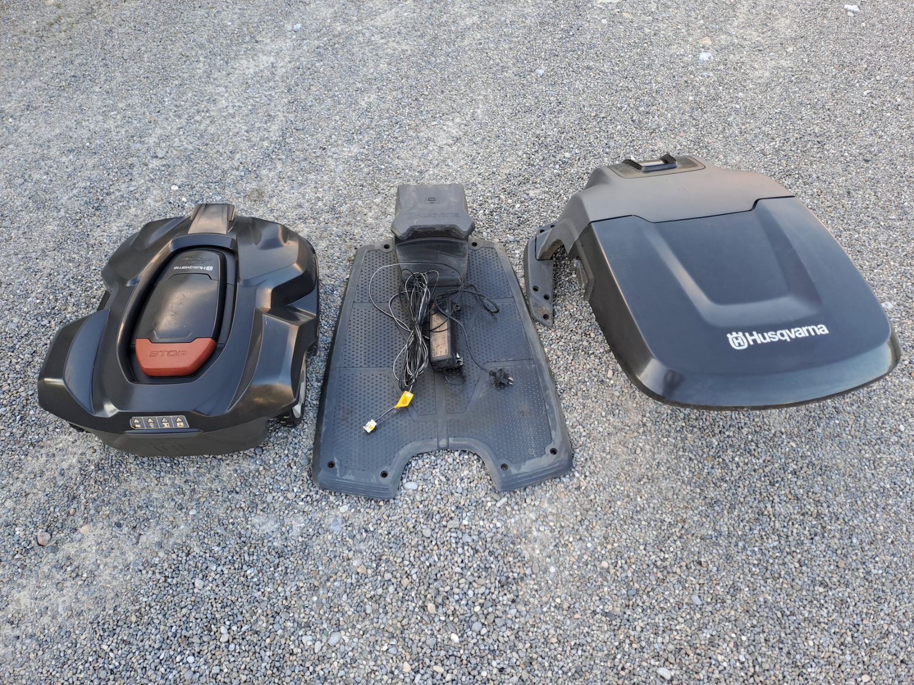 Husqvarna Tagliaerba: Automower Husqvarna 330x – Usato da Gossau SG venduto da aleks00 3