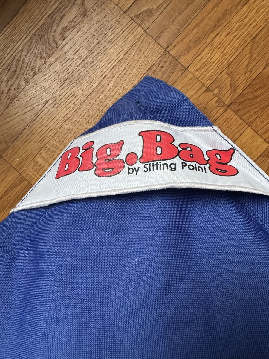 Cuscini: Blauer Sitzsack – Usato da Obfelden venduto da andrinamariaa 1