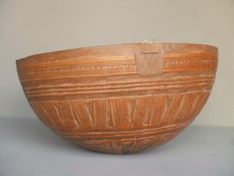 ANTIKE GROSSE HOLZ- ODER KÜRBIS-SCHALE