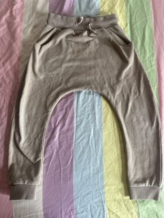 Kinder Hosen NEXT beige Grösse 104/3-4J