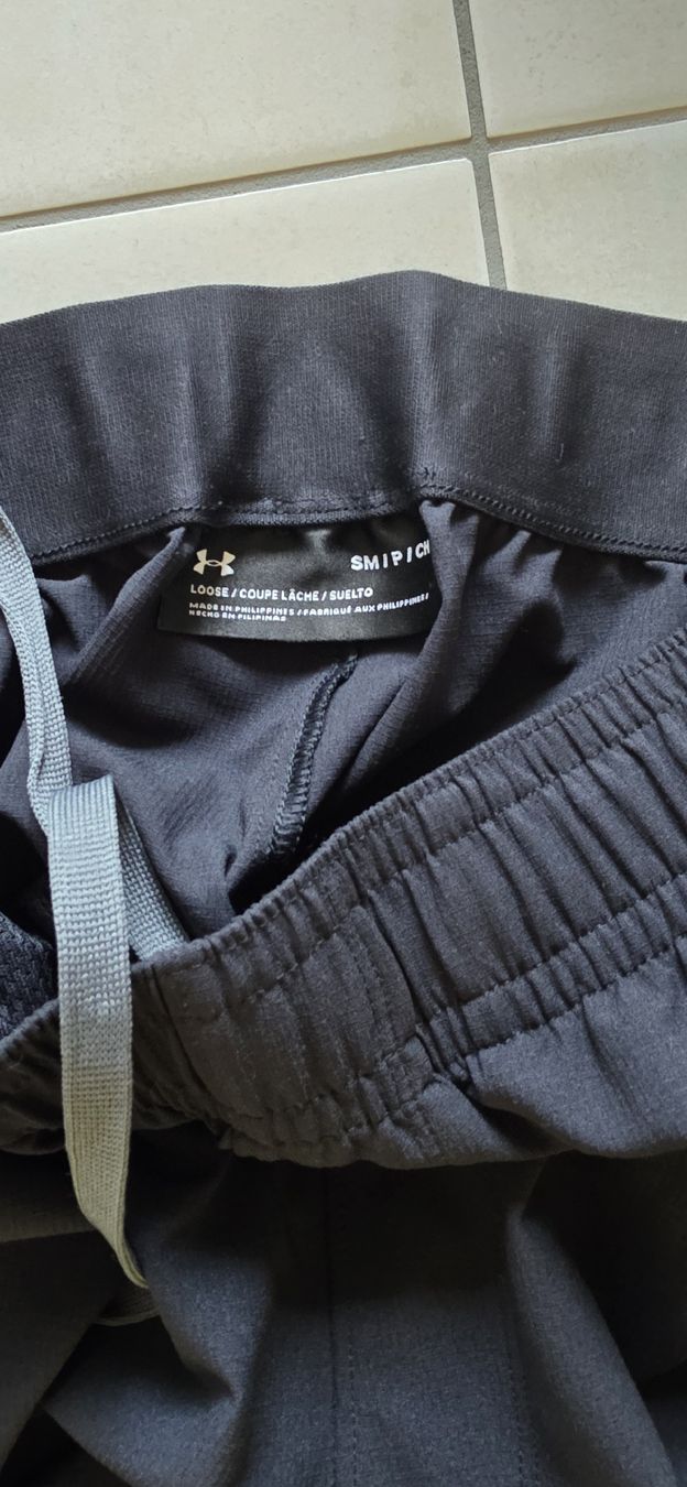 Under Armour Hosen: Under Amour Trainingshose – Gebraucht aus Horn von Exciter6 3