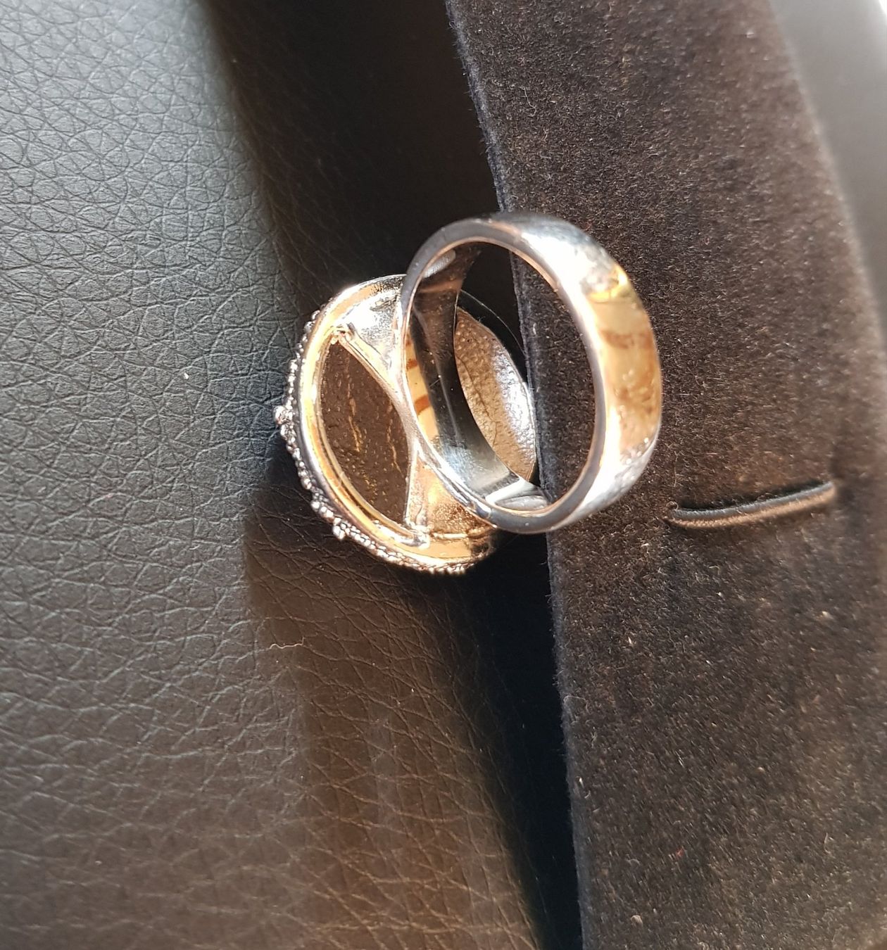 Anelli: Ring Edelstahl – Usato da Wald ZH venduto da Silena02 1