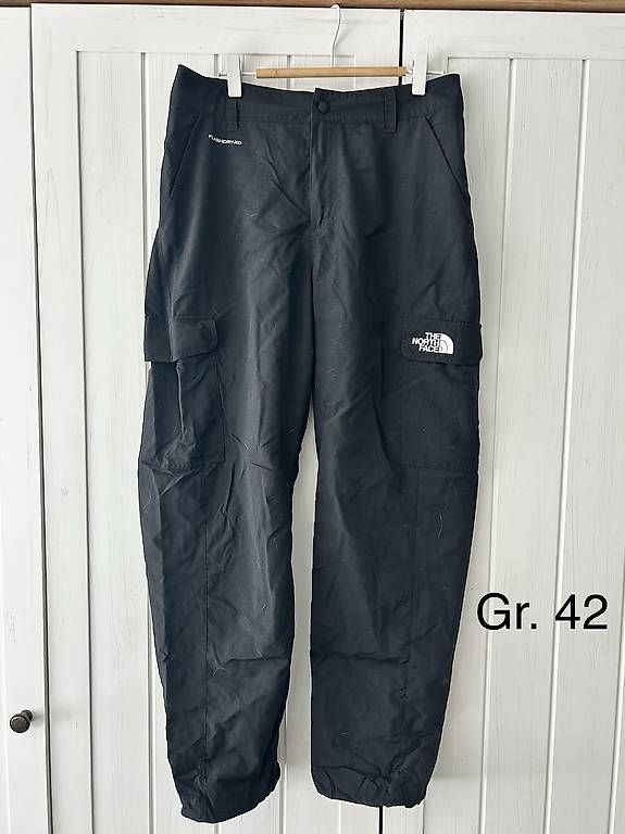 Pantaloni: Div. Hosen – Usato da Kaisten venduto da Sommaren 1