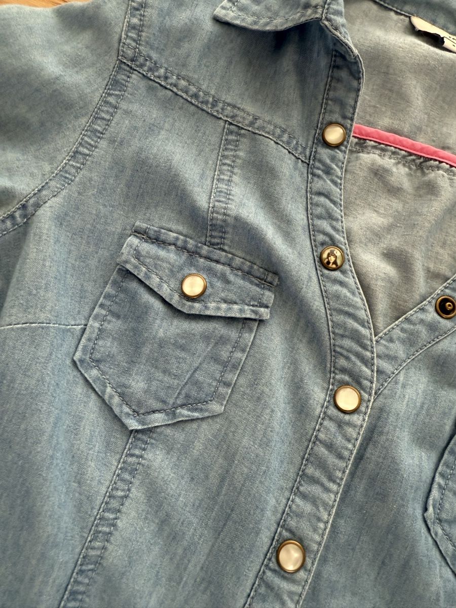 Camicette: Tally Weijl Jeanshemd, Gr. 34, hellblau – Usato da Richterswil venduto da KAYLEIGH_77 4