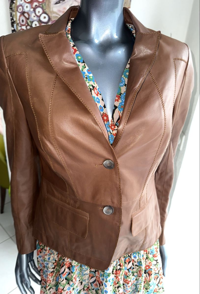 Luisa Cerano Giacche: LUISA CERANO LEDERJACKE GR. 38 neuwertig – Nuovo (secondo la descrizione) da Unteraegeri venduto da MH203 3
