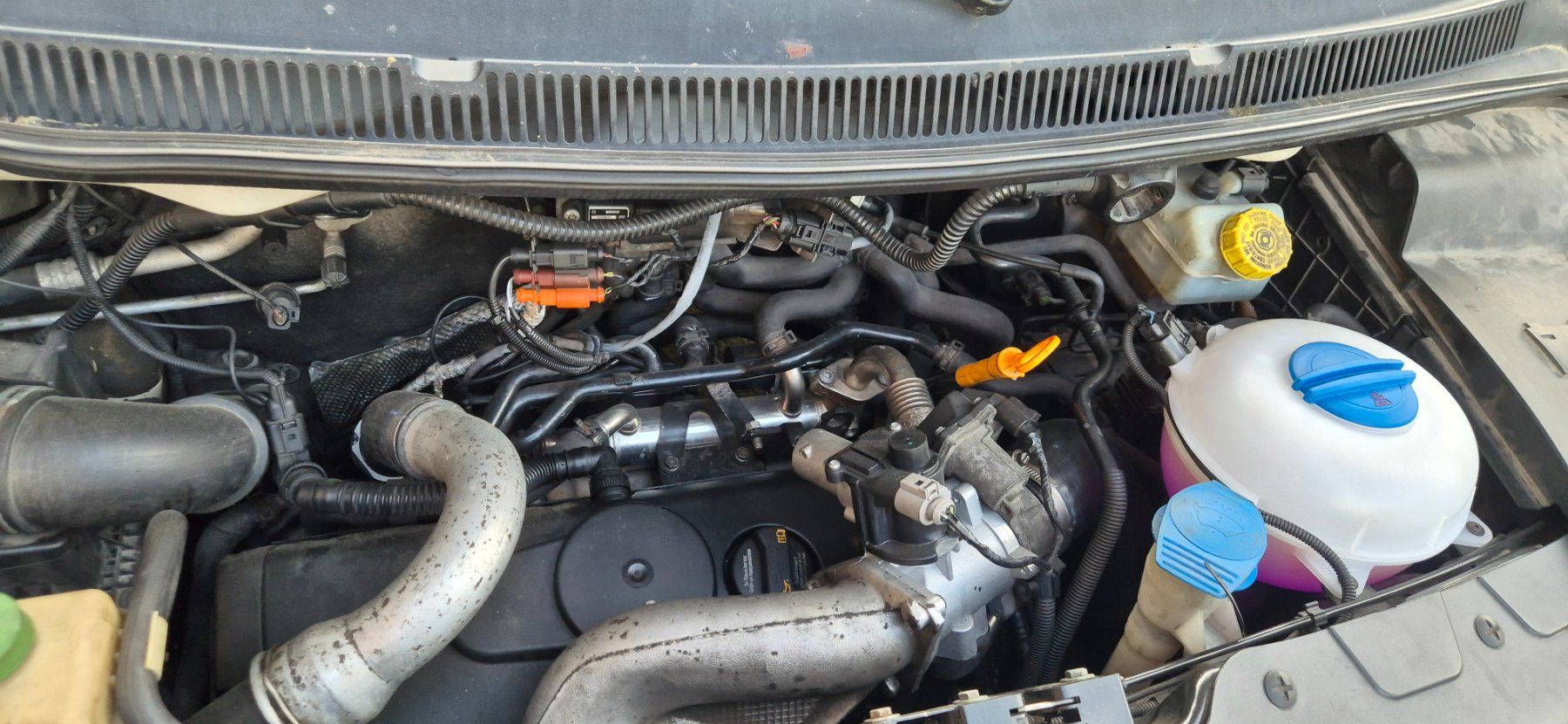 VW Veicoli commerciali: Transporter T5 2.5L 130ch. – Usato da Gryon venduto da dam_725s 5