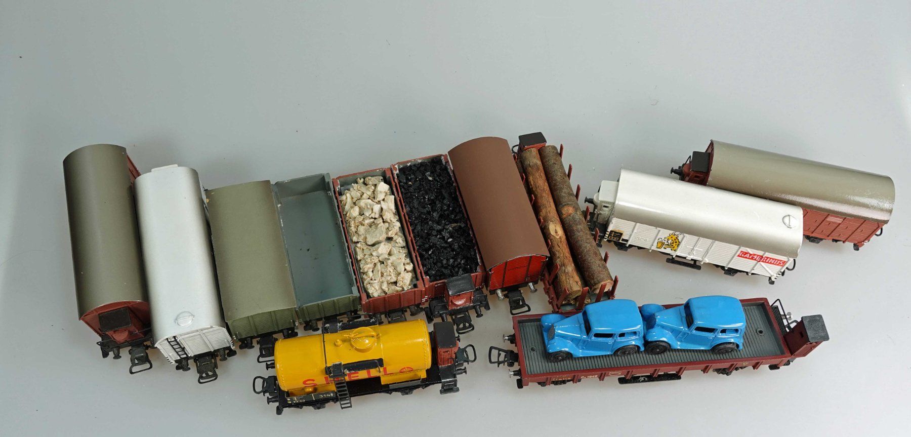Märklin Modellini di ferrovie: Märklin Güterwagen – Usato da Niederglatt ZH venduto da bego8172