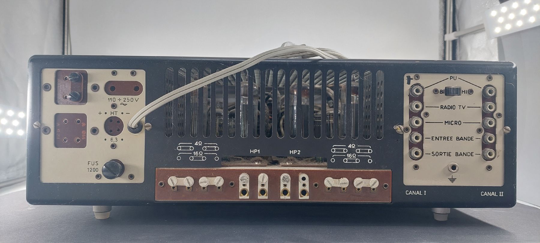 Verstärker: Thorens Röhrenverstärker – Defekt aus Zürich von Ikomerz 1
