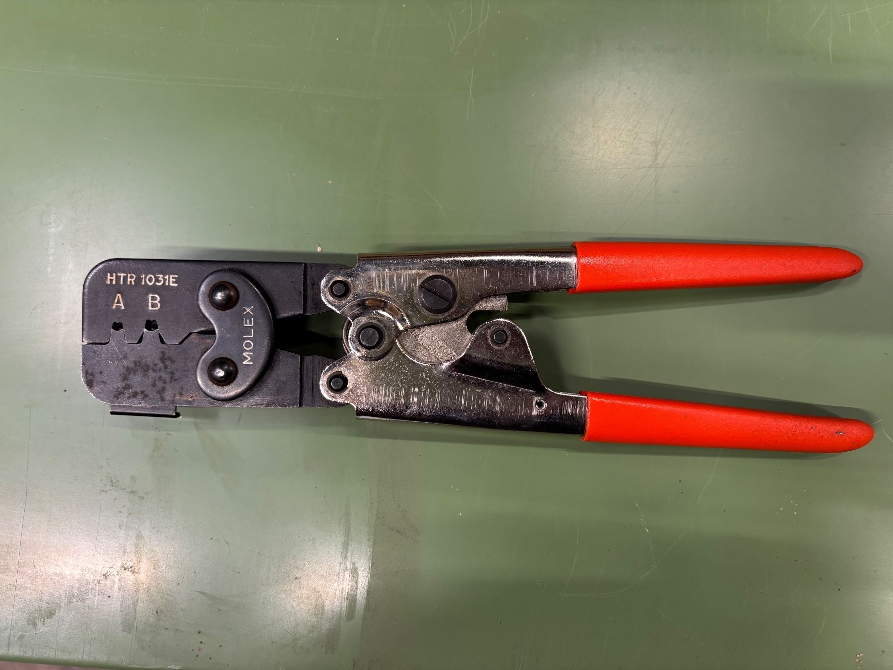 Tutti gli attrezzi: MOLEX HTR 1031E Crimpzange – Usato da Winterthur venduto da ReUse_Baumarkt 2